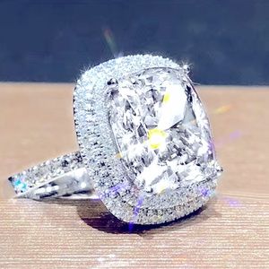 NEW Large Zirconia rhinestone bridal cocktail wedding ring